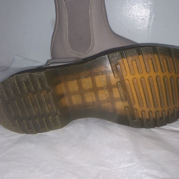 Dr. Martens Doc 2976 Vintage Taupe Virginia Chelsea Boots Womens Sizes 7 - Picture 7 of 11